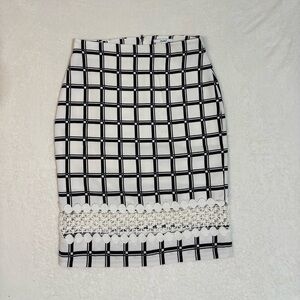 Papaya Black and White Grid Pencil Skirt Size Large Preppy work casual